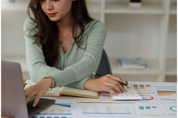 Carol Borelli Finanças controle de caixa é essencial