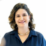 Semijoias Olivia Kalil Acessórios em seu espaço de atendimento presencial.