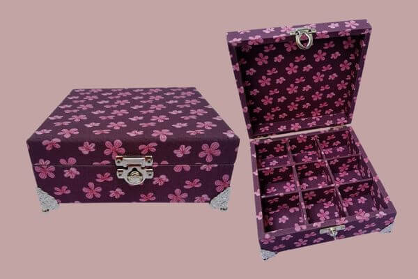 Rosalina Soares Artesanato Alegrando com Artesanato Yuyu Mimons Lembranças Presentes Personalizados Porta-Joias