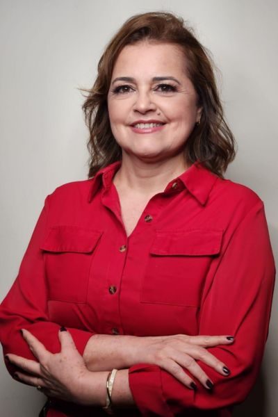 Tereza Luiza Amante Tereza Luiza Amante é formada em Comunicação Social/Relações Públicas, com pós-graduação em Gestão de Comunicação e Marketing pela ECA/USP e especialização em Marketing Intelligence pela Universidade Nova de Lisboa. Atualmente, atua como Corretora de Imóveis e Oficial de Proteção de Dados, com base na LGPD – Lei Geral de Proteção de Dados.